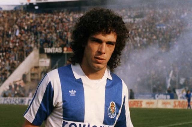 Casagrande: Campeão europeu pelo Porto em 1987, jogou seis vezes, fez um gol, e teria começado a usar heroína lá