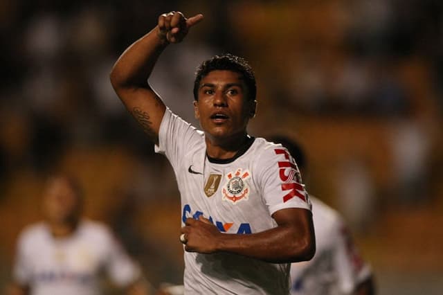 Imagens da carreira de Paulinho