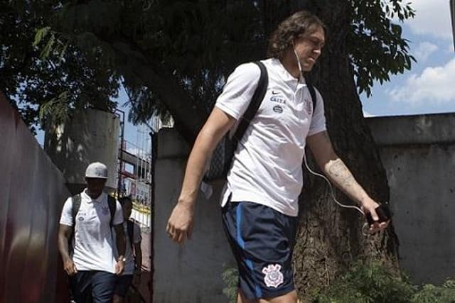 Cássio antes da partida entre Corinthians e Audax, neste sábado