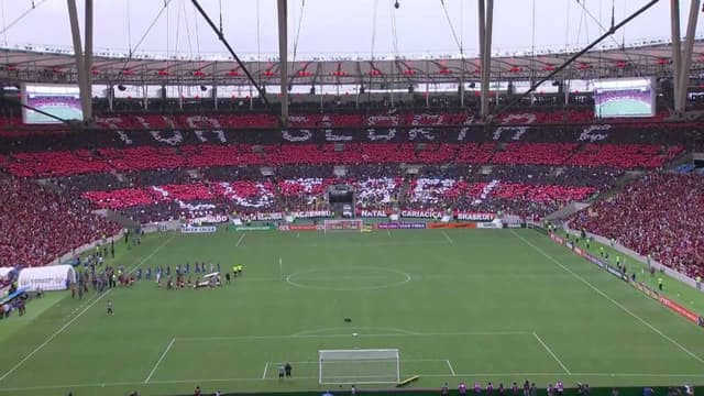 Torcida do Flamengo já realizou diversos mosaicos no Maracanã