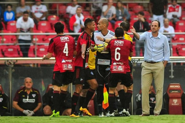 Último confronto: São Paulo 1 x 1 Ituano (18/3/2017) - Paulista