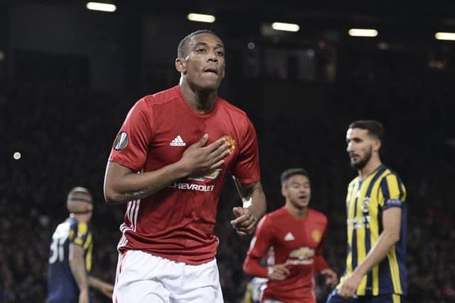 Anthony Martial (Manchester United, 21 anos, atacante): O jovem atacante francês vem ganhando status de xodó junto aos torcedores dos Diabos Vermelhos