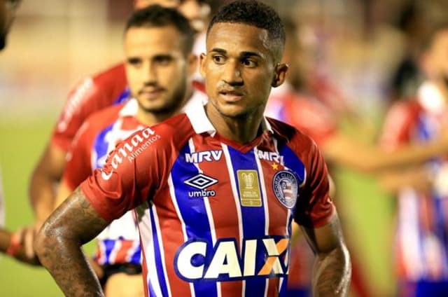 Eduardo - Lateral-direito do Bahia