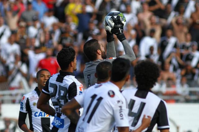 Ponte Preta x Santos