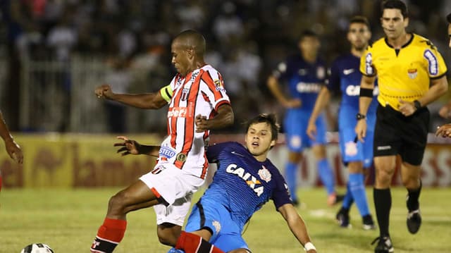 Botafogo SP x Corinthians