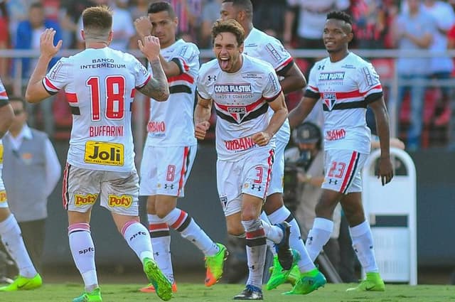 São Paulo venceu o Linense