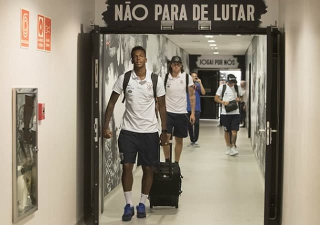 Elenco do Corinthians decidiu antecipar concentração