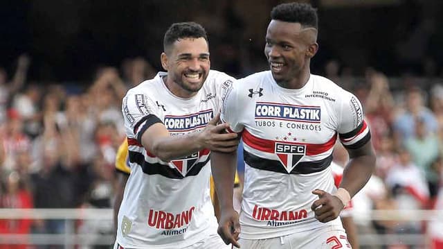 Último confronto: São Paulo 5 x 0 Linense&nbsp;(8/4/2017) - Paulista