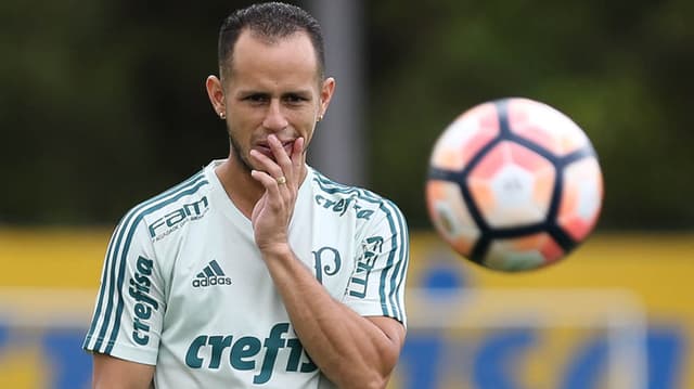 Meia não atuará em jogo nesta quarta-feira