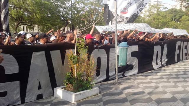 Gaviões da Fiel na Assembleia Legislativa de São Paulo