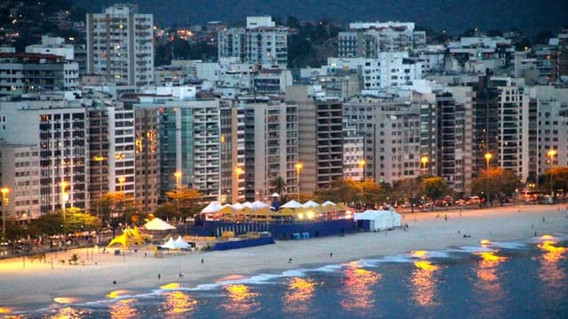 A praia de Icaraí, em Niterói (RJ), recebe o Superpraia 2017