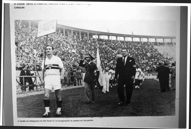 O Pacaembu foi inaugurado no dia 27 de abril do distante ano de 1940