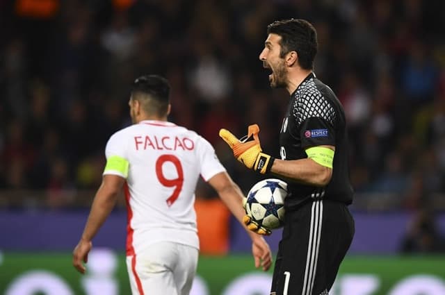 Buffon - Monaco x Juventus