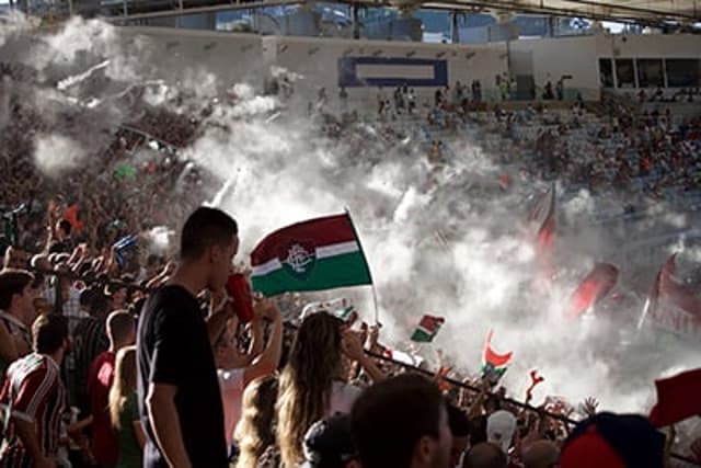 Confira imagens do show da torcida do Fluminense no Maracanã