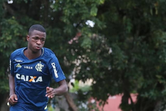 Vinícius Júnior em seu primeiro dia de treino no Flamengo (Gilvan de Souza / Flamengo)