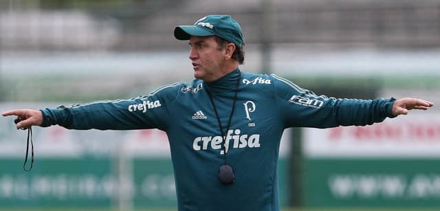 Cuca comanda treino do Palmeiras