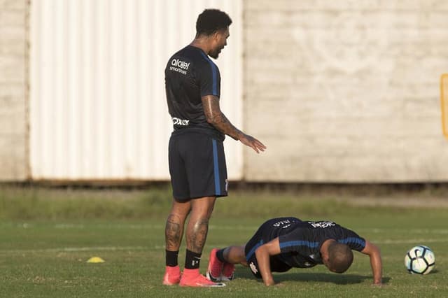 Imagens do treino desta sexta-feira no CT