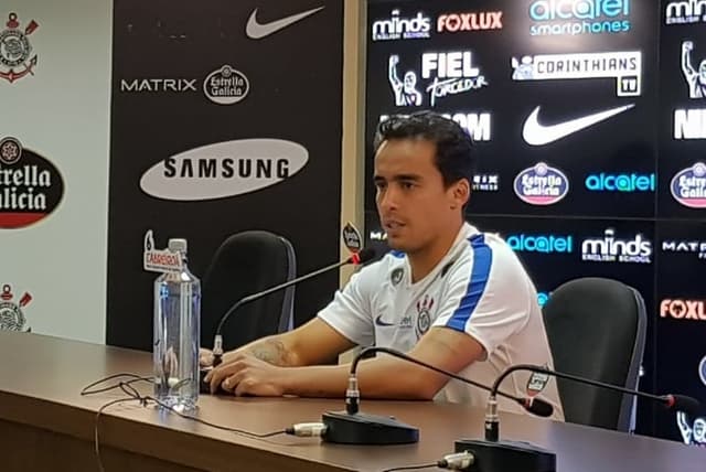 Jadson falou em coletiva nesta quinta