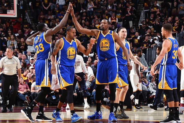 Cleveland Cavaliers x Golden State Warriors