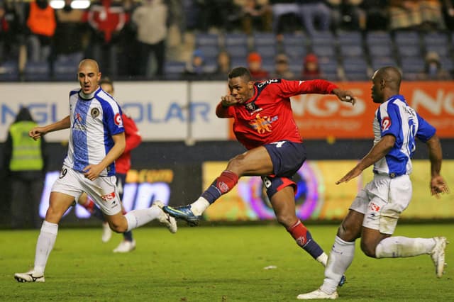 Osasuna - O atacante cabo-verdense chegou no clube de Pamplona em 2007, custando 3,5 milhões de euros (R$ 13 milhões) aos cofres do clube. Deixou o Osasuna três temporadas depois.