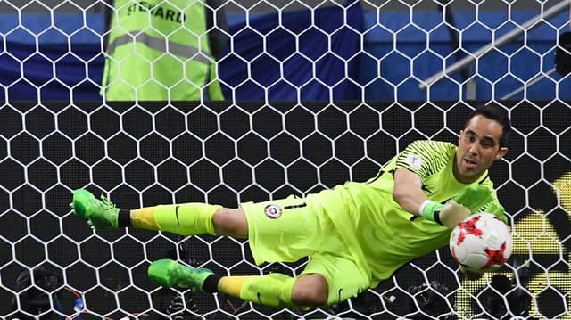 Bravo, goleiro do Chile