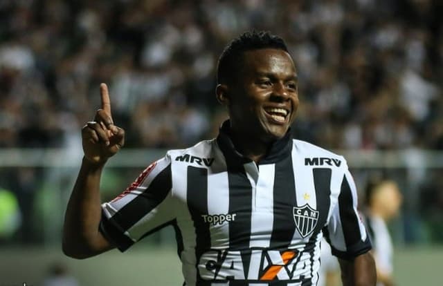 Em um jogo muito disputado, Cazares marcou no primeiro tempo e garantiu a vitória do Atlético Mineiro sobre o Botafogo