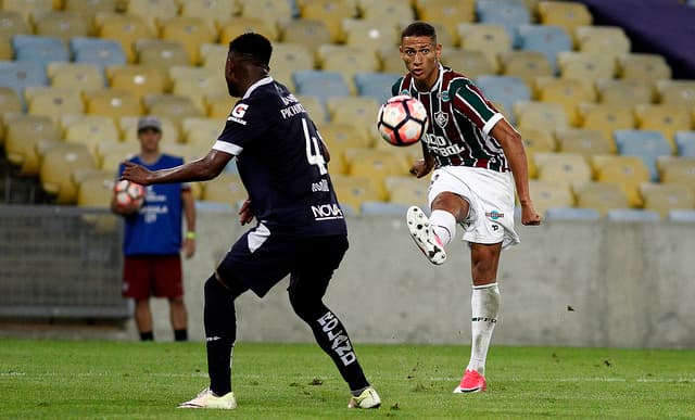 Richarlison x Universidad Católica-EQU