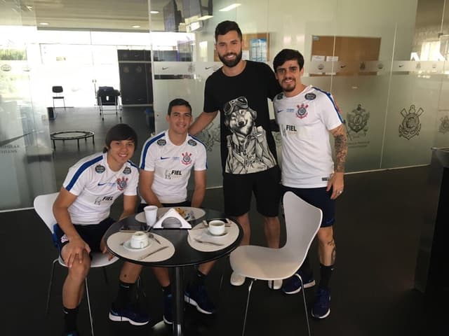 Visita de Felipe ao Corinthians