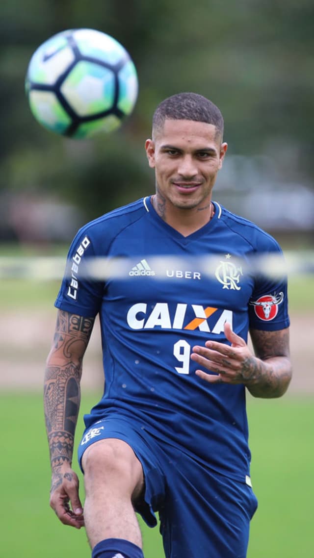 Guerrero não vem treinando no campo