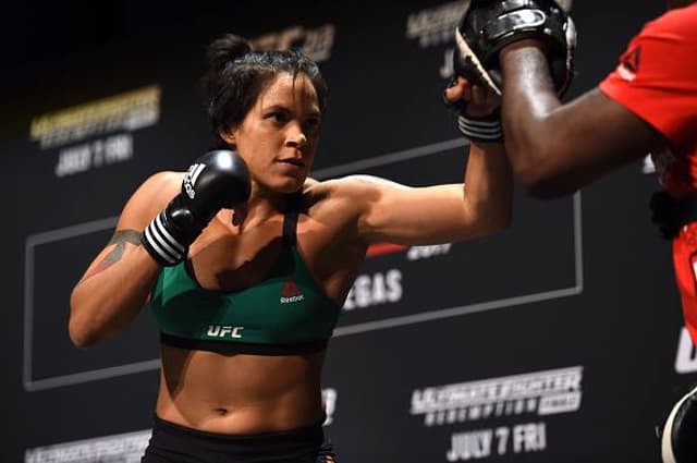 Amanda Nunes participou de treinos abertos do UFC 213