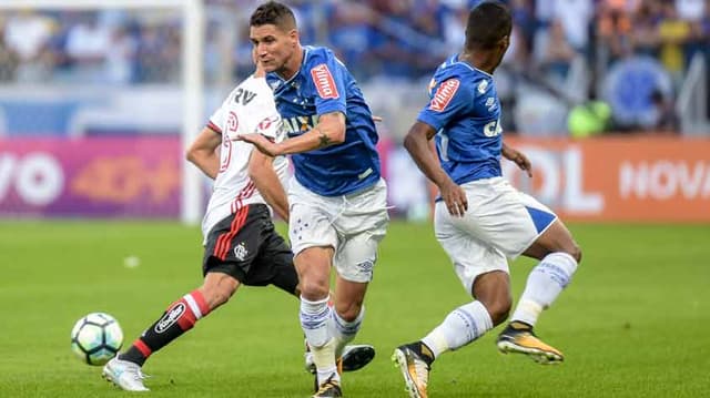 Último confronto: Cruzeiro 1 x 1 Flamengo - 16/07/2017 - Campeonato Brasileiro - Estádio: Mineirão