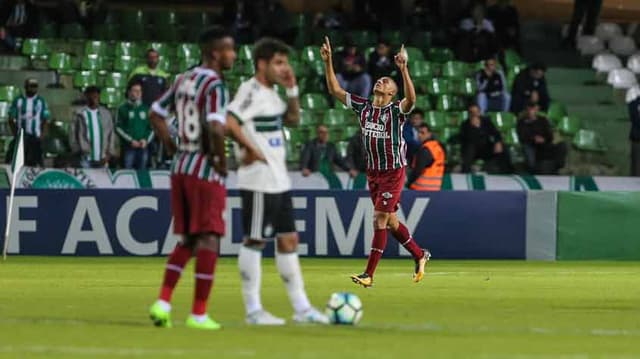 Coritiba 1 x 2 Fluminense: as imagens no Couto Pereira