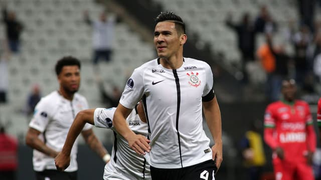 Balbuena abriu o placar na Arena Corinthians