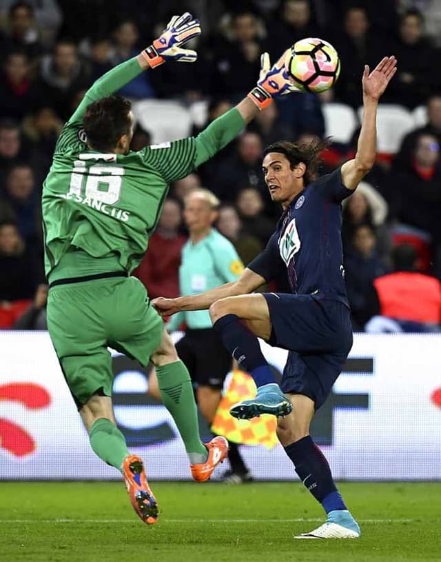 Monaco e PSG se enfrentam neste sábado pela final da Supercopa da França