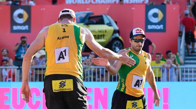 CAMPEONATO MUNDIAL: Brasil se mantém invicto no naipe masculino com três vitórias nesta segunda