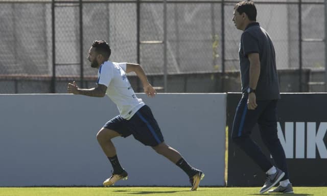 Atacante tem dois gols neste Brasileirão