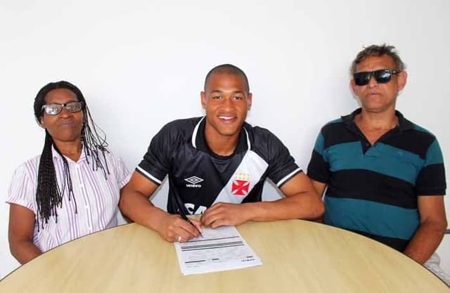 Goleiro do Vasco - Lucão