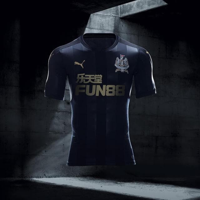 Camisa Newcastle