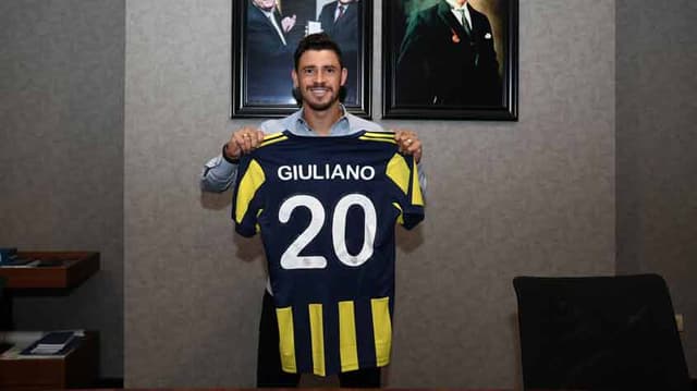 Giuliano no Fenerbache