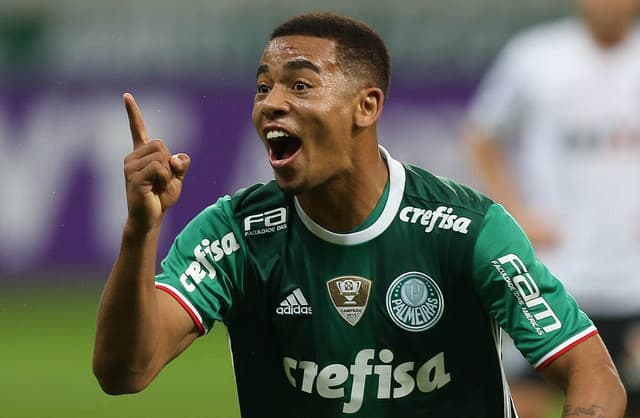 Gabriel Jesus era o artilheiro do Verdão após o primeiro turno de 2016, com dez gols