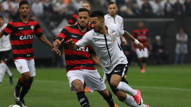 ´Último confronto: Corinthians 0x1 Vitória - 19 de agosto de 2017 - Brasileiro