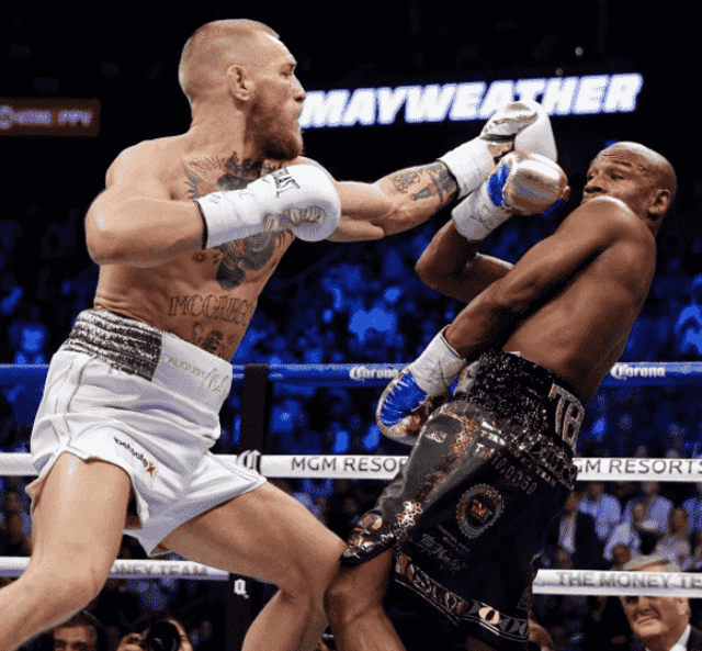 Conor McGregor e Floyd Mayweather se enfrentaram em luta histórica no boxe