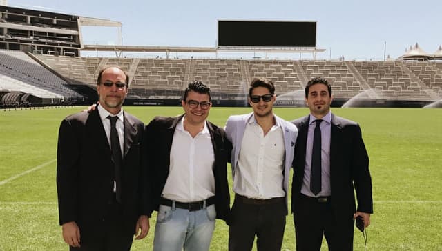 Encontro na Arena Corinthians nesta segunda