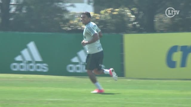 Rachão do Palmeiras tem Dudu decisivo e golaço de Hyoran