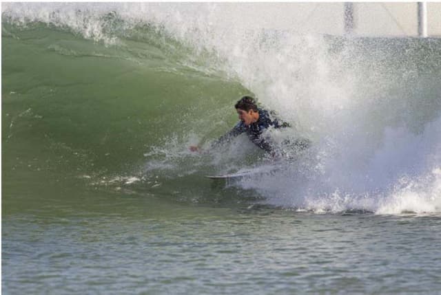 Gabriel Medina segue fazendo história e é o campeão do Future Classic na piscina de ondas de Kelly Slater