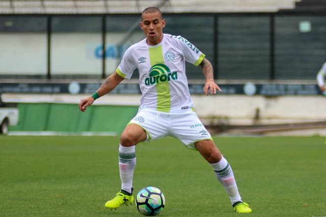 Chapecoense - Wellington Paulista