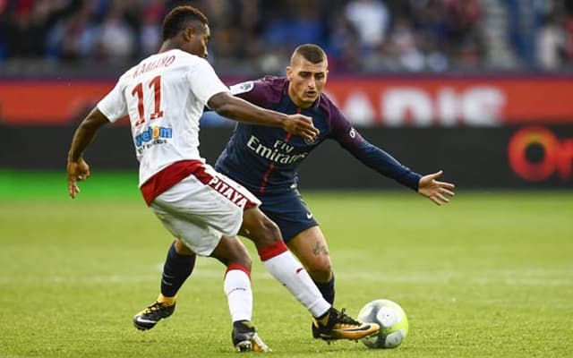 Verratti deixou o jogo do PSG contra o Bordeaux com dores e foi cortado dos jogos da Itália contra Macedônia e Albânia, pelas Eliminatórias para Copa do Mundo