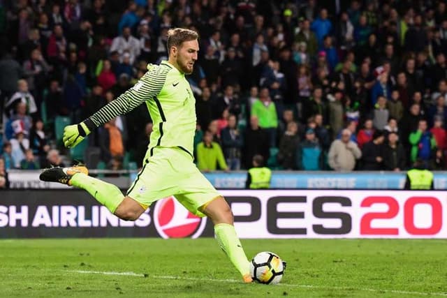 A torcida do Atlético de Madrid terá que consolar o goleiro Jan Oblak, que não vai ao Mundial com a Eslovênia