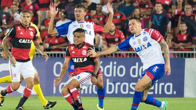 Flamengo goleou o Bahia no último jogo entre as equipes. Veja uma galeria de fotos do confronto