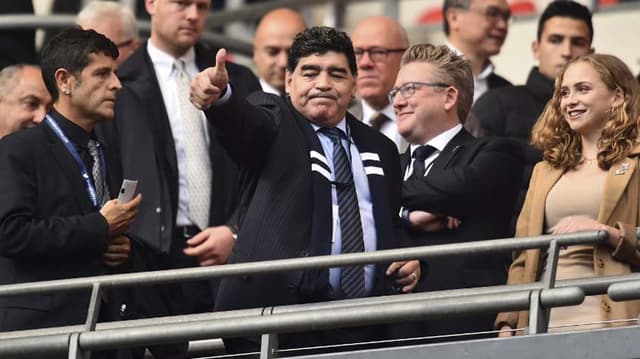 Tottenham x Liverpool - Maradona